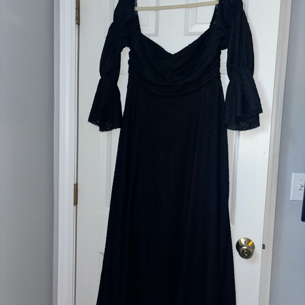 Listicle Black Long Sleeve Dress